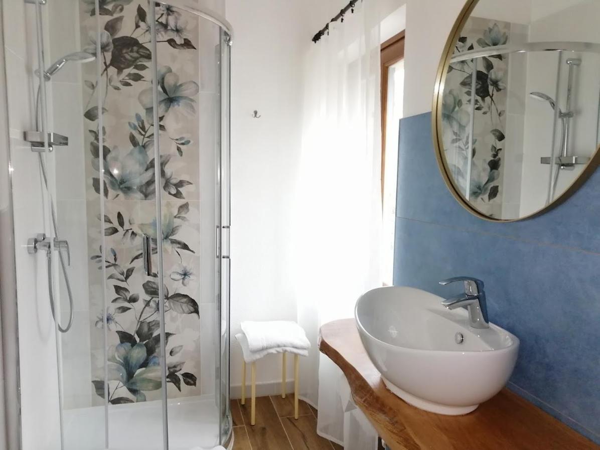 Al Rustico Hotel Torbole Sul Garda Екстериор снимка