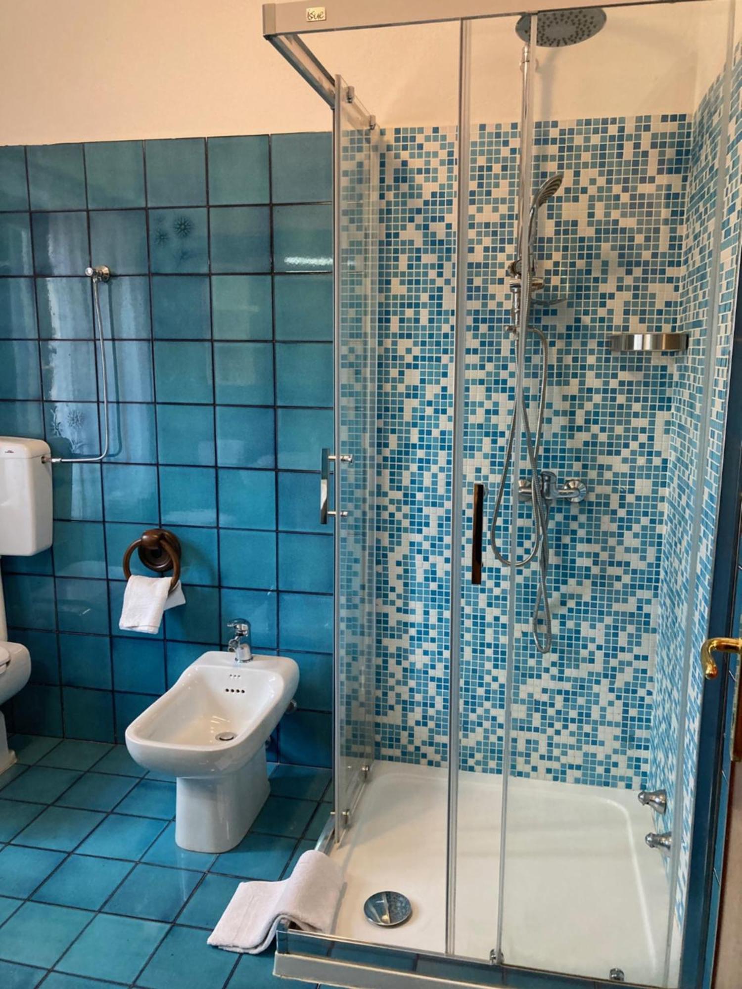 Al Rustico Hotel Torbole Sul Garda Екстериор снимка